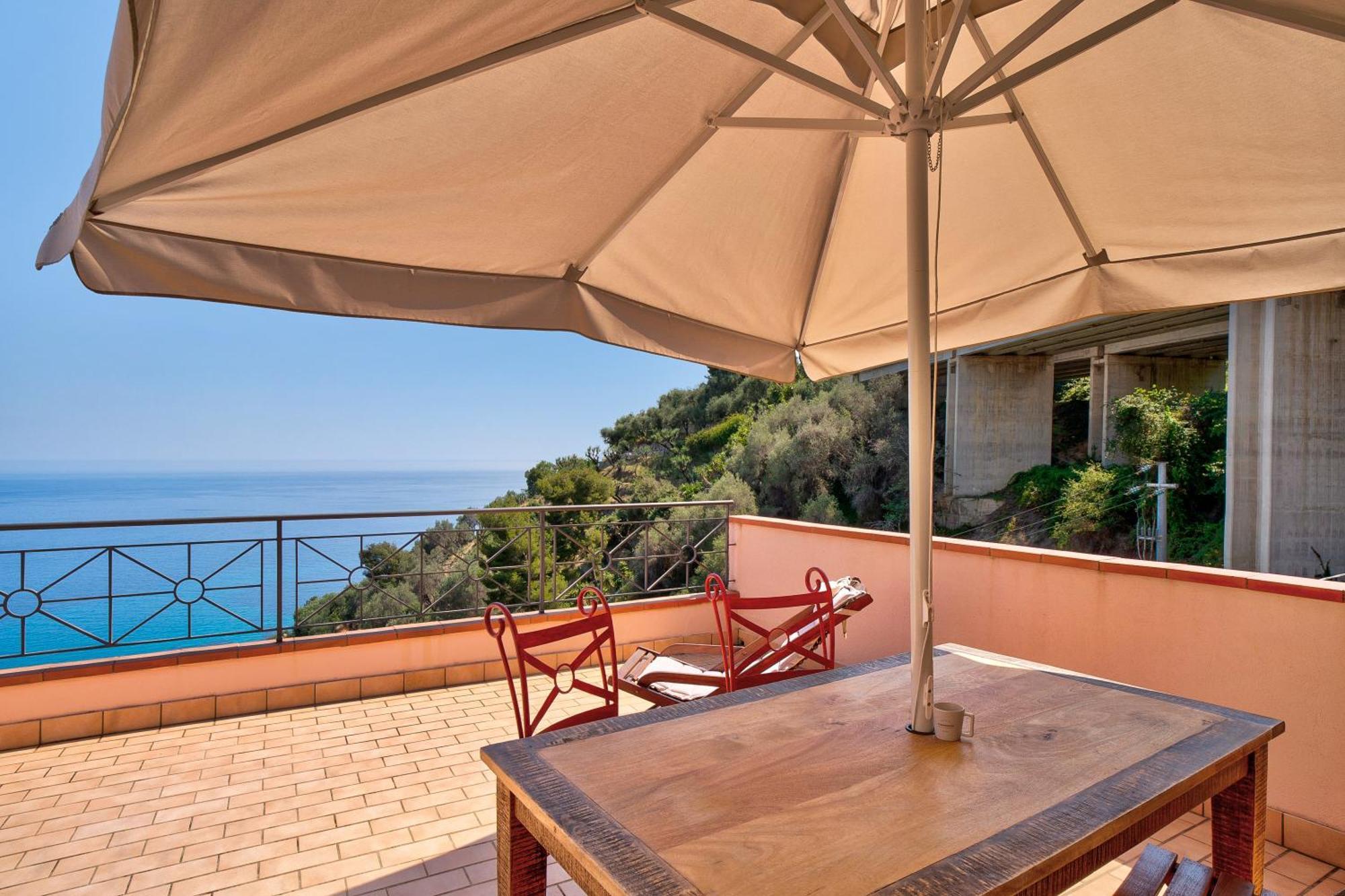 Apartament Casa Scotland Ventimiglia Zewnętrze zdjęcie